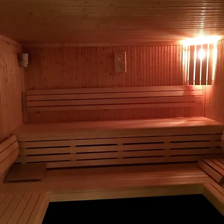 Hotel De La Forêt 3*