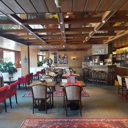 De La Foret Отель Кран-Монтана