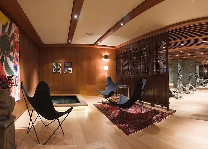 מלון De La Foret 3*