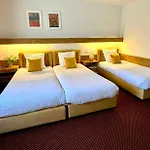 De La Foret Hotel 3*