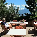 De La Foret Hotel
