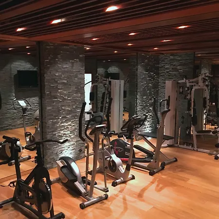 De La Foret Hotell Crans-Montana