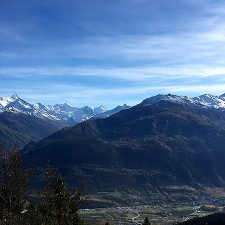 Hotell De La Foret 3*