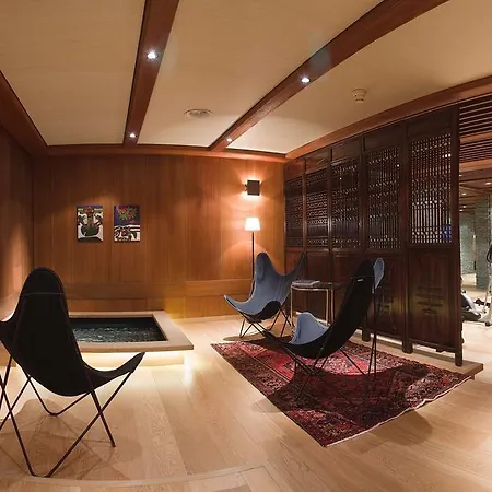 Hotell De La Foret 3*